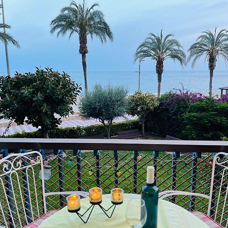 Brisas Del Mar Mediterraneo Aguadulce  Eksteriør billede
