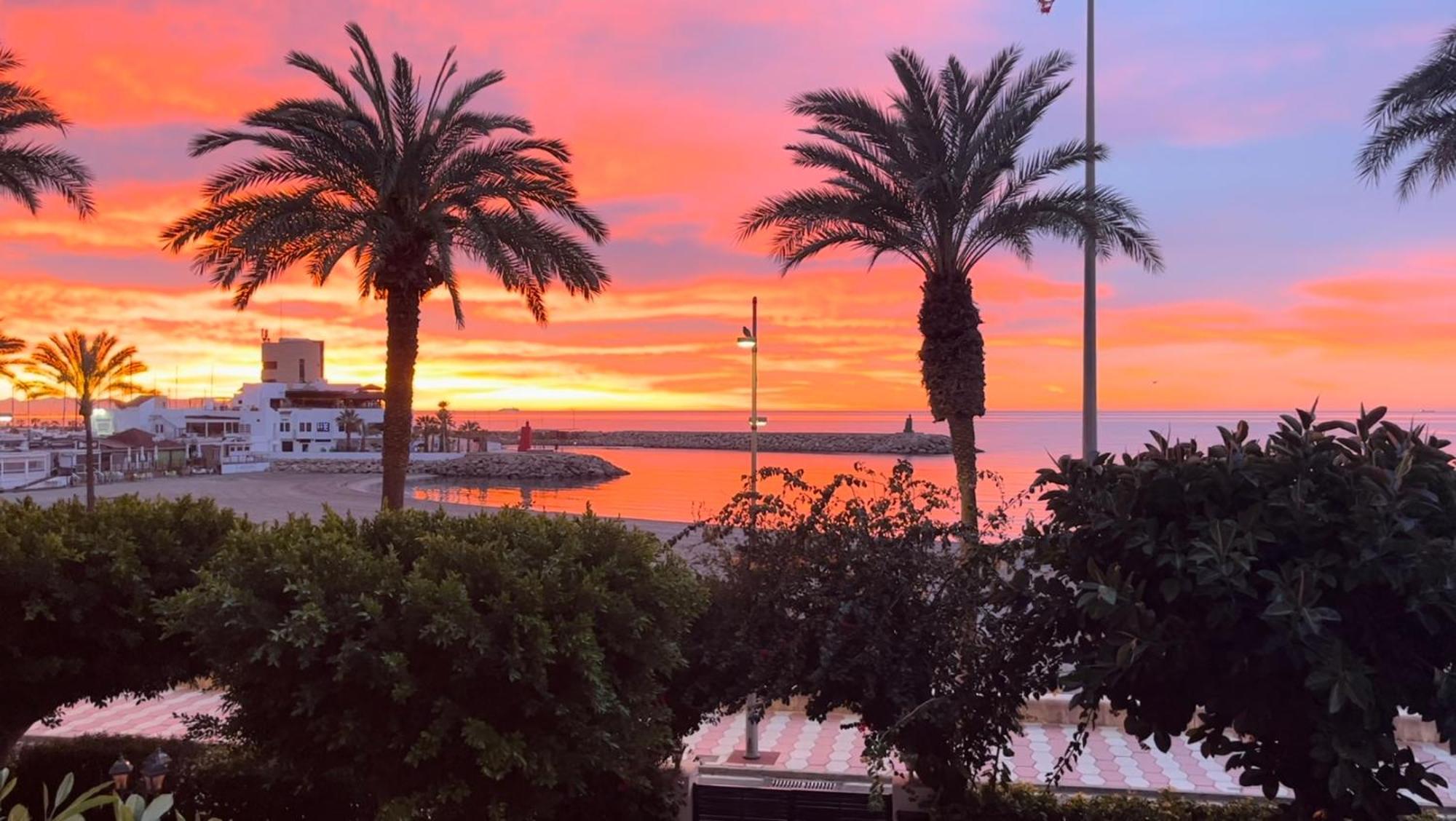 Brisas Del Mar Mediterraneo Aguadulce  Eksteriør billede