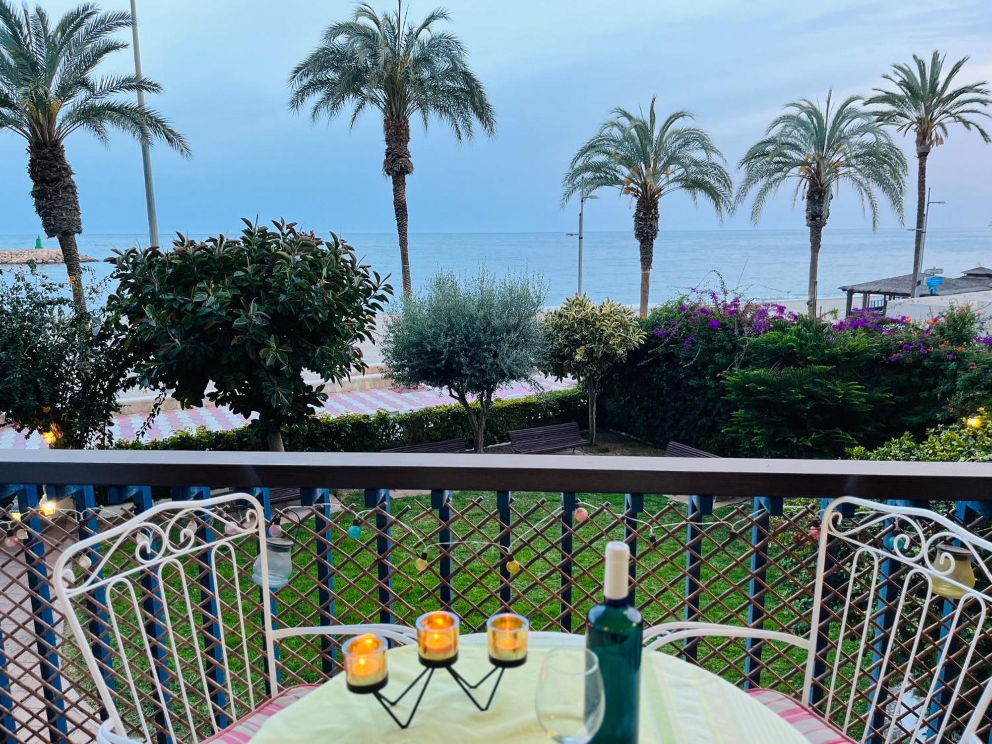 Brisas Del Mar Mediterraneo Aguadulce  Eksteriør billede